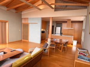 the Mikuni Residence