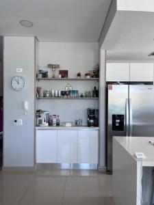 Super Lujoso - Con Cook - Vista al mar - Ideal para familias - BeachFront Property - Santa Marta Colombia