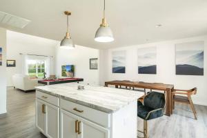 Southern Comfort- Knoxville Family Getaway