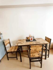 722 Avida Atria Tower 3 Come, Central, Cozy