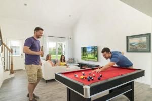 Southern Comfort- Knoxville Family Getaway