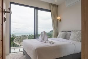 3BR Modern Villa Sandbar Private Pool Seaview