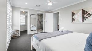 Twin Tides Retreat