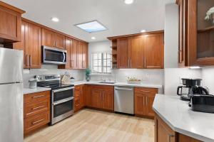 3BR Home Ideal for Work Trips, Family & Long Stays