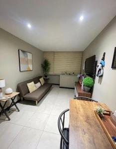 Elegant 2 Bedroom Condo