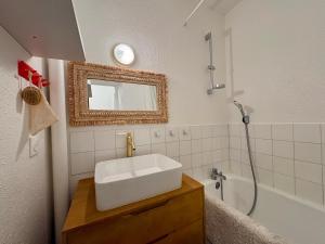 Éclatant Apt 5 pers avec Balcon et Garage - FR-1-323-599