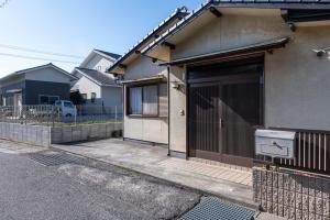 MOMO 古民家一棟貸し最大6人まで可能 old private house