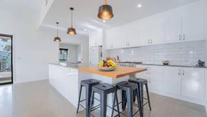 Parkland Garden Retreat