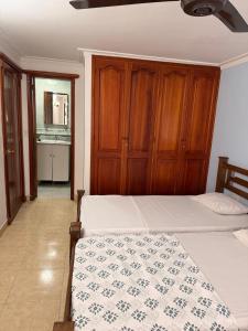 Apartamento frente al Mar Rodadero Edificio Karey Apt 404