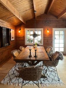 Authentic Log Cabin On Large Enclosed Natural Plot