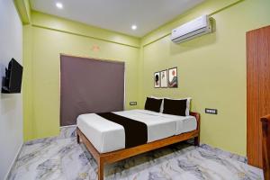 Super Collection O Metropolis Mall Kolkata Formerly Ax Inn