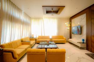 Gleamora waterfront villa