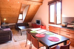 Hotels Les Z'hirondelles : photos des chambres