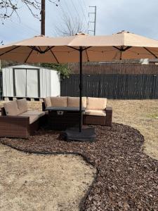 The All-In Entertainment House