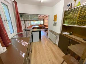 Freizeitheim Wilhelm-Kiefer-Haus mit großem Grundstück, Feuerstelle, Tennisplatz