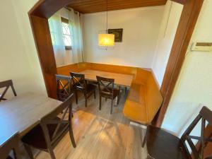 Freizeitheim Wilhelm-Kiefer-Haus mit großem Grundstück, Feuerstelle, Tennisplatz