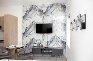 Sunny Sash Studio in Sandton