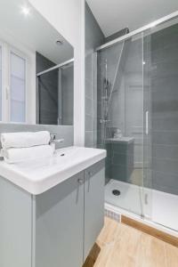 Appartement service 2 Pieces au Coeur du 19e - 4P