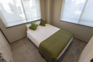 Sunny hotel 2 min walk to Iriya Station Direct to Ueno and Asakusa