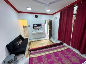 Moja Homestay