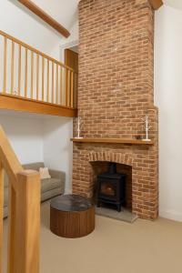 Bridge House Modern Comfort in Historic Stone