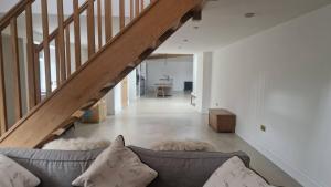 Bridge House Modern Comfort in Historic Stone