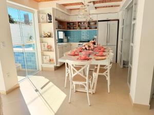 Casa D Buzios Geribá, a poucos passos da praia com piscina.