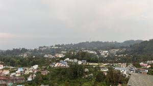 Sunrise hill vista villas