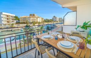 Venecia Beach Apartment Javea Arenal by Rock Rentals