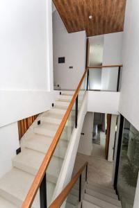 Luxury 4BR Villa - Pool Rooftop Berawa Canggu