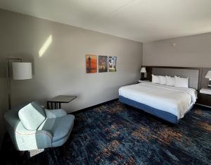 Hampton Inn & Suites Erie Bayfront