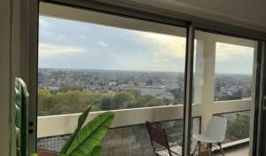 Chambre dans un grand appartement refait - Belle vue