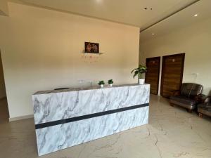 Chakravarthi Lodging and Bording