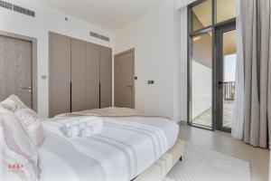 Executive 1BR at Hadley Heights, JVC Dubai with balcony City Views