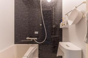 2-min Hankyu Kunijima Easy access to Umeda Namba