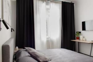 Modern Apartment with AC, Dishwasher and Walk-in Closet