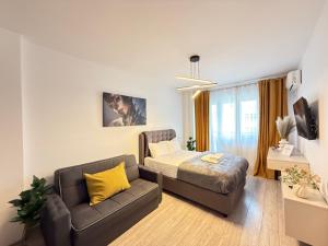 Q Executive Studios - Palas Mall Signature Collection