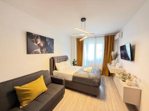 Q Executive Studios - Palas Mall Signature Collection