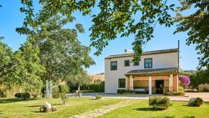 Cortijo Barrera El Bosque by Ruralidays