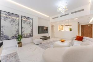 Luxury Apartment in Palm Jumeirah, Breathtaking Sea Views