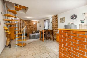 Bela Apartment - Ancient Olives and Sea View