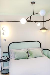 Cosy studio near Bayswater station - 1