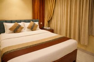 Starry Lux By Hotel The Peace