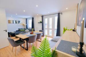 Exklusiv Haus Pietsch - Perfekt für Geschäftsreisende, Monteure und Familien - Boxspringbetten - Smart TV - Garten