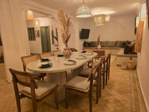 Riad Elhoria 4 Suites Kasbah Pool A-C