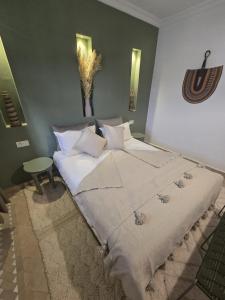 Riad Elhoria 4 Suites Kasbah Pool A-C