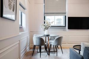 Central Manchester stay Walk to Chinatown &Theatres