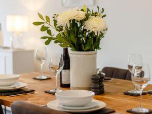 2 Bed in Usk- oc-87948