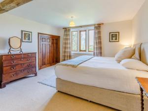 8 Bed in Rugeley oc-79321