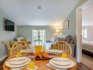 2 Bed in Barnstaple oc-93024